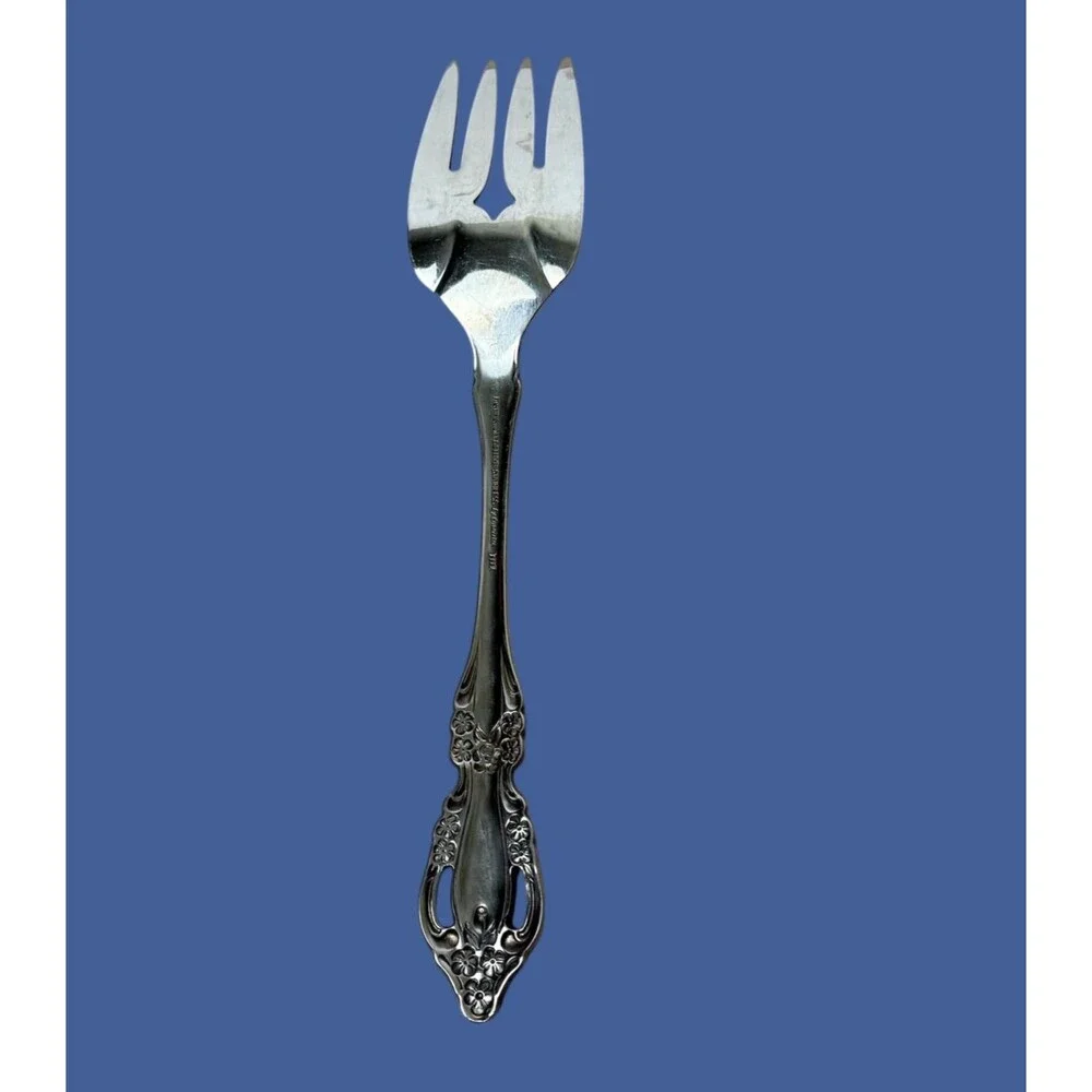 Oneida Serving Fork Raphael Stainless Distinction Flatware Vintage‎ Silverware